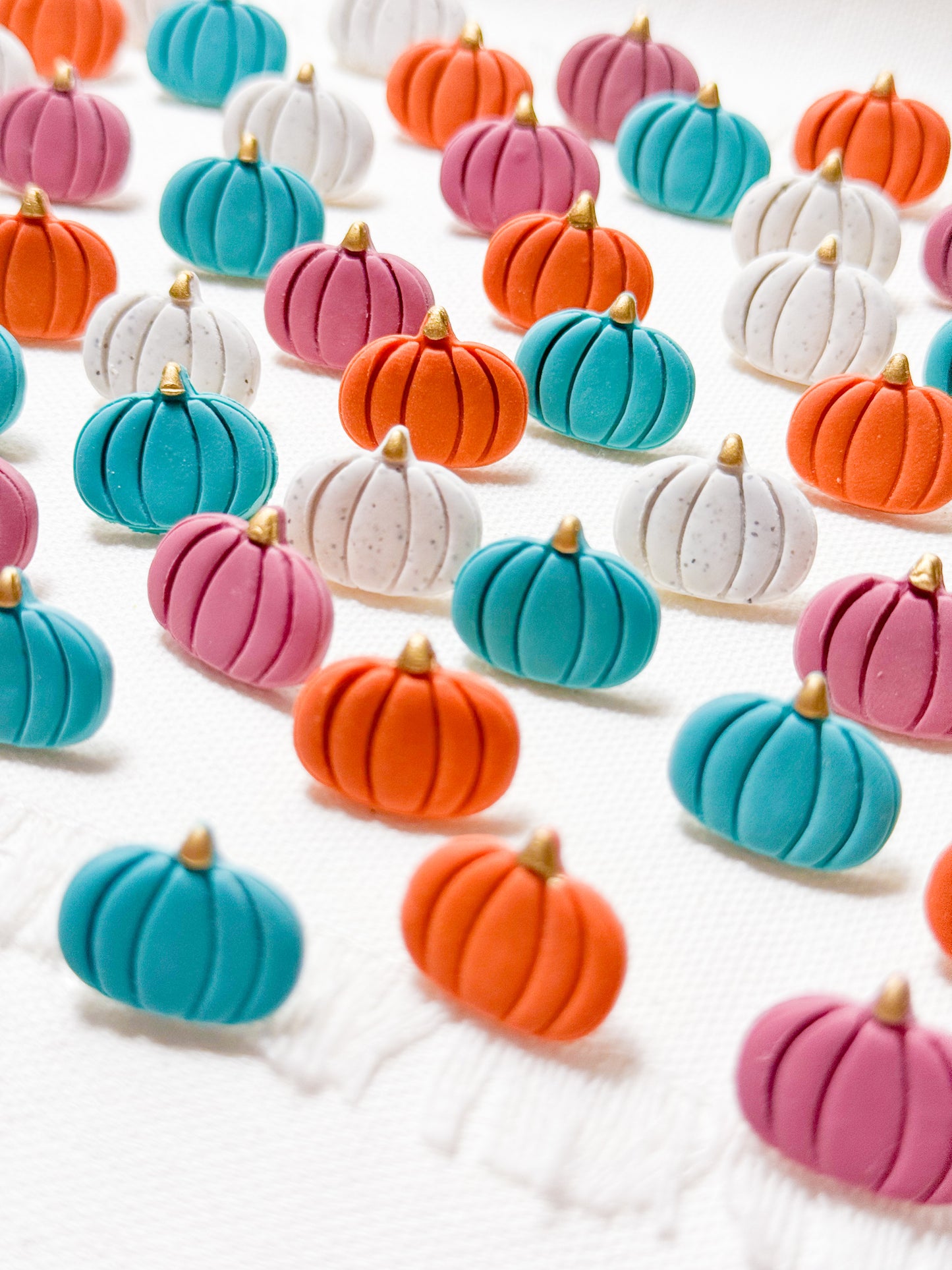 Pumpkin Studs