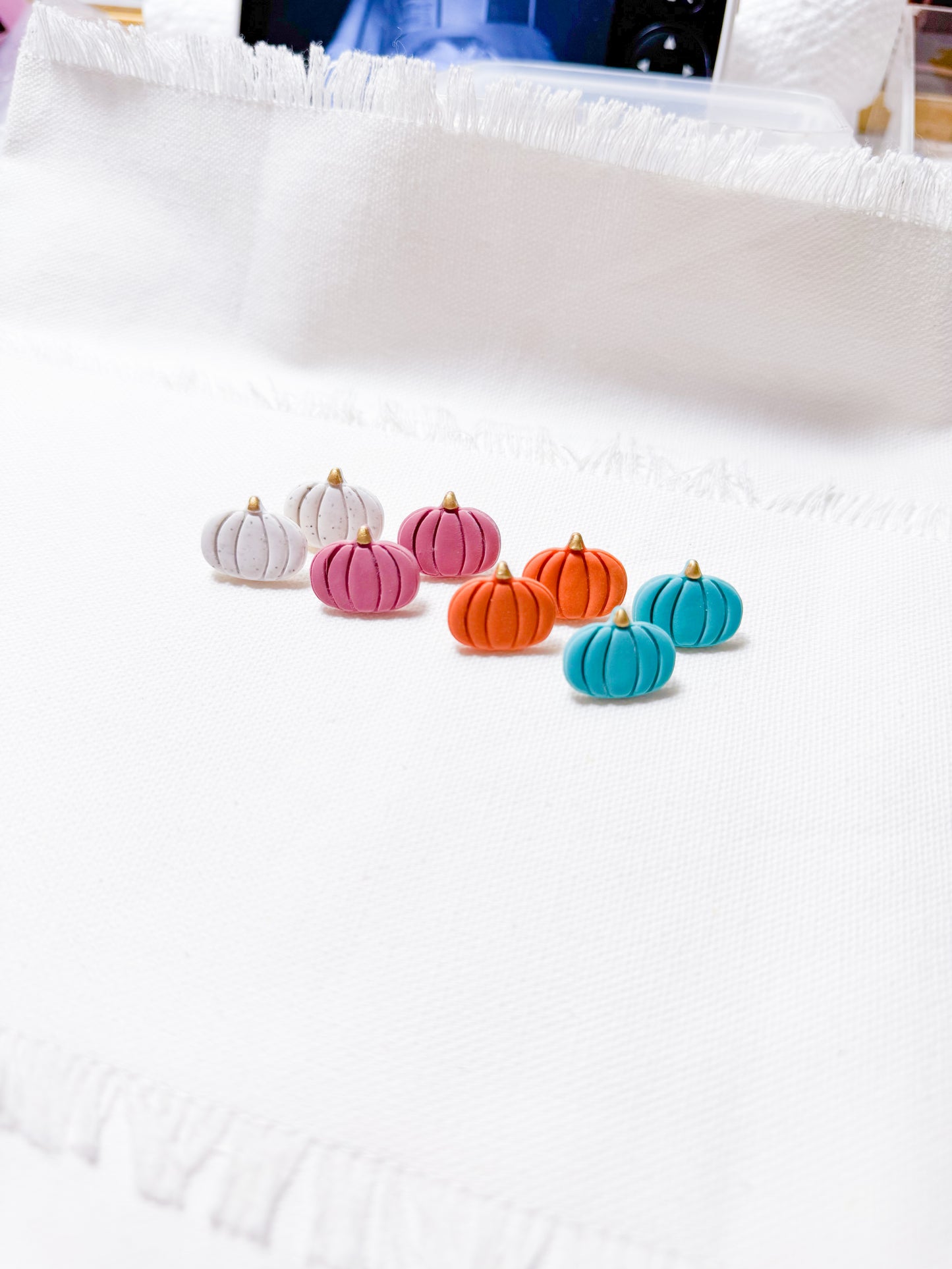 Pumpkin Studs