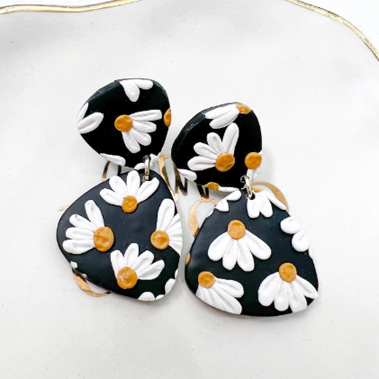 The Clara in Daisies Earrings
